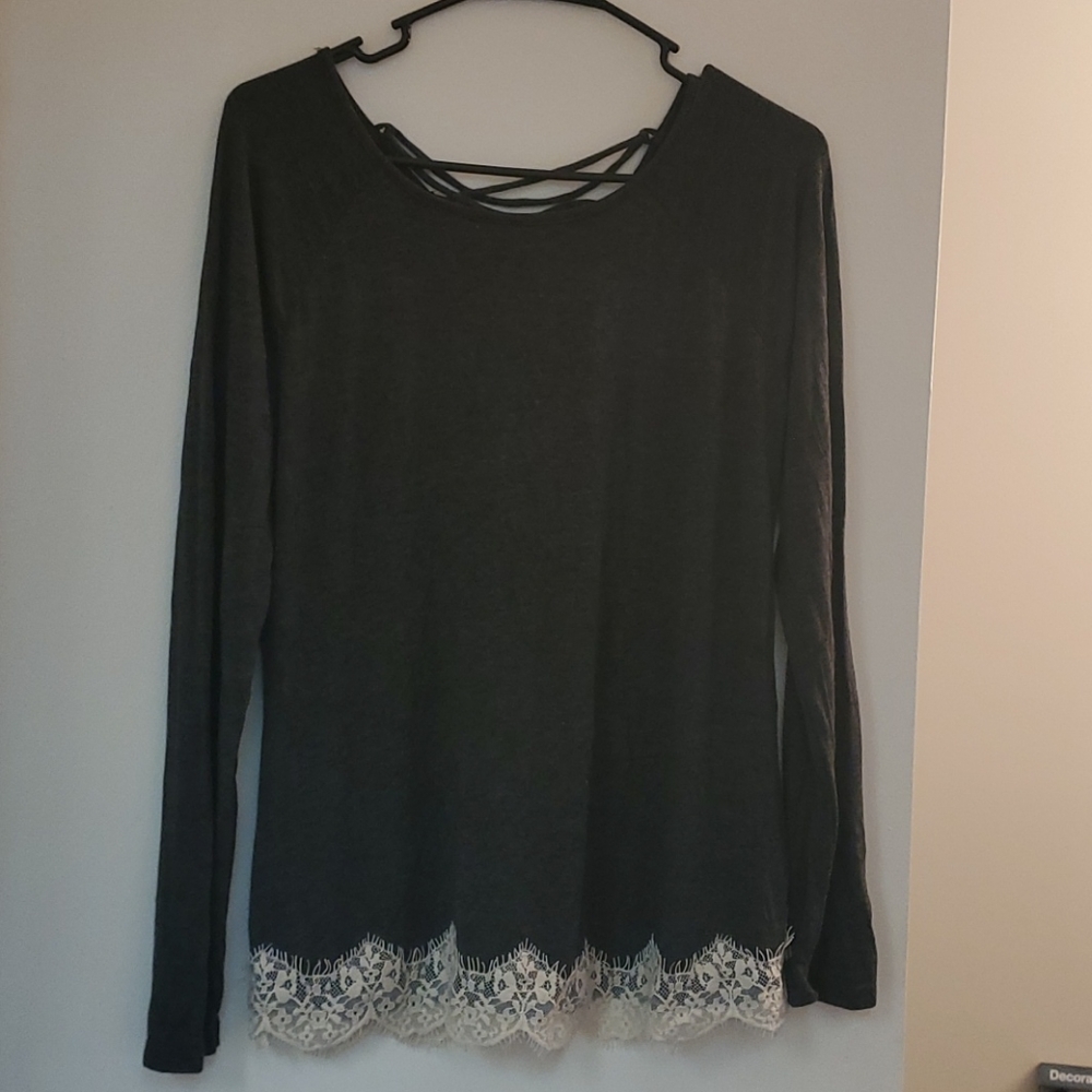 Women's shirt